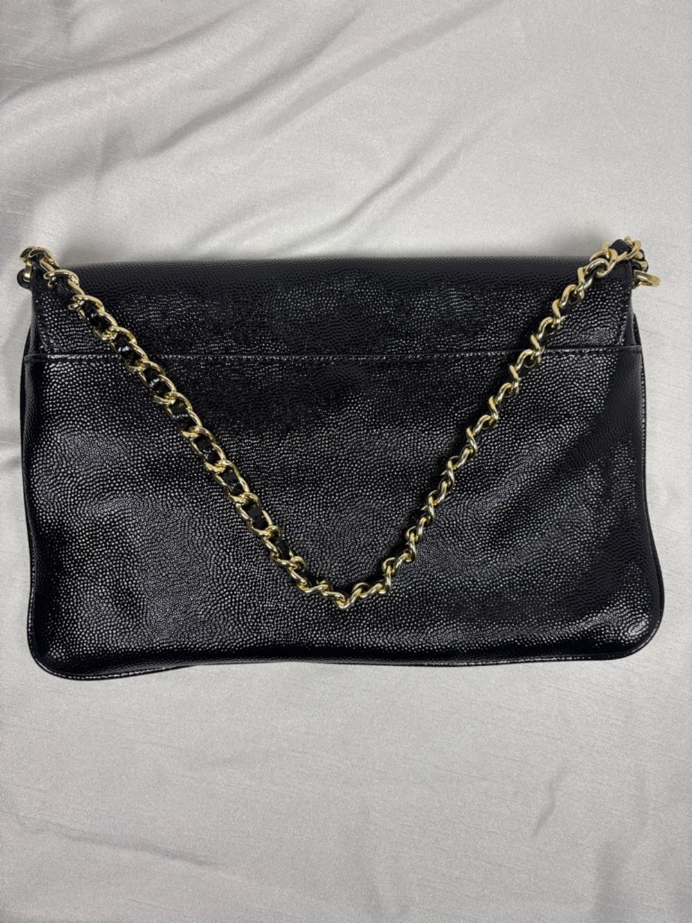 Tory Burch Black Leather w Shine Print Shoulder Bag with Gold Chain - Picture 3 of 14